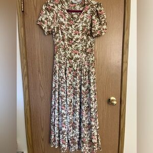 Vintage PIOKO floral dress